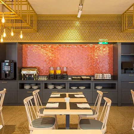 מלון Estrela De 4*