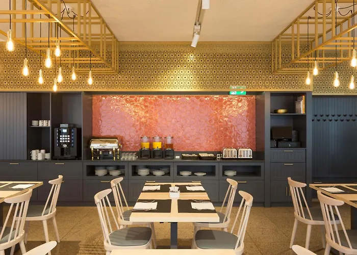 Отель Estrela De